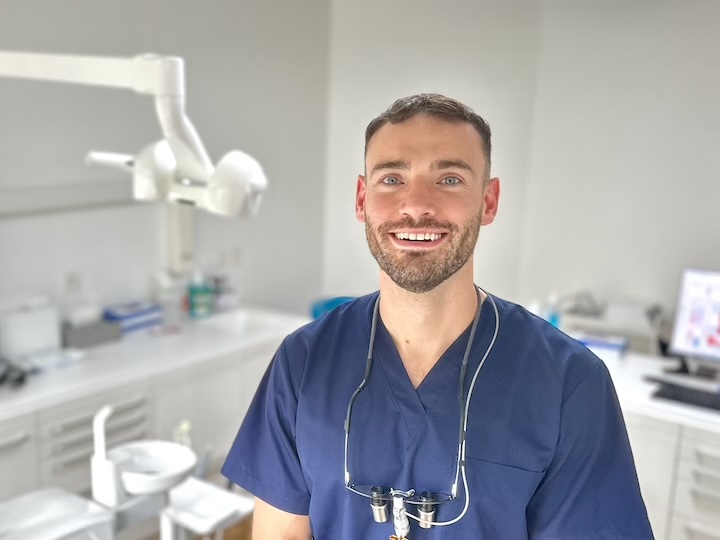 Dr Silvio Torres